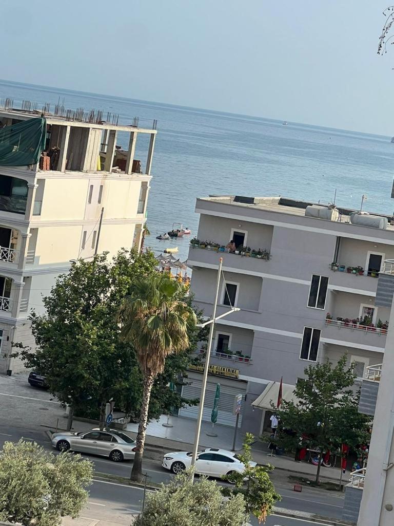 Coastline View Flats Apartamento *